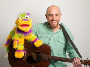 יואב מפוחית וגיטרה