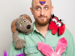 מרכז קהילתי הראשונים - רביעי 27.8 - מסיבת סוף הקיץ עם יואב