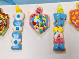 סדנת רויאל אייסינג לחנוכה -  9.12 יום שלישי - מרכז קהילתי הראשונים
